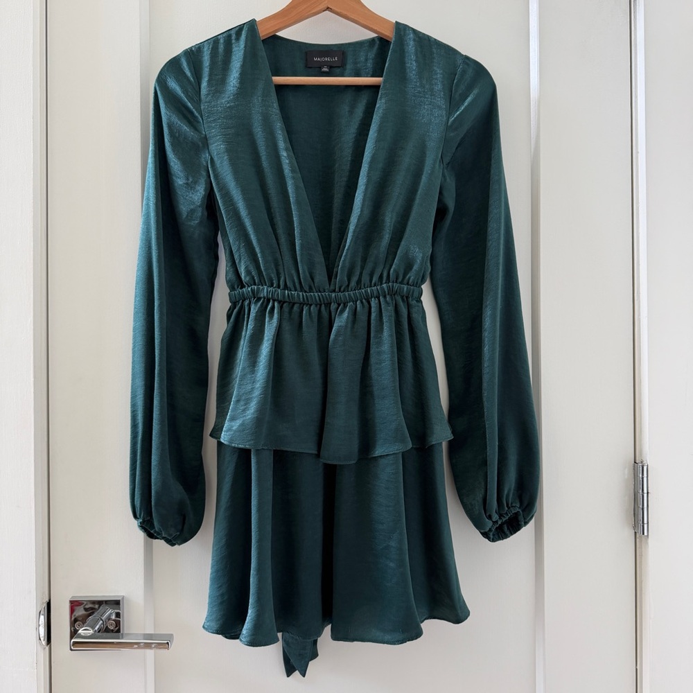 Majorelle Deep V Revolve Cocktail Satin Deep Teal Dress Tiered Skirt Size XXS